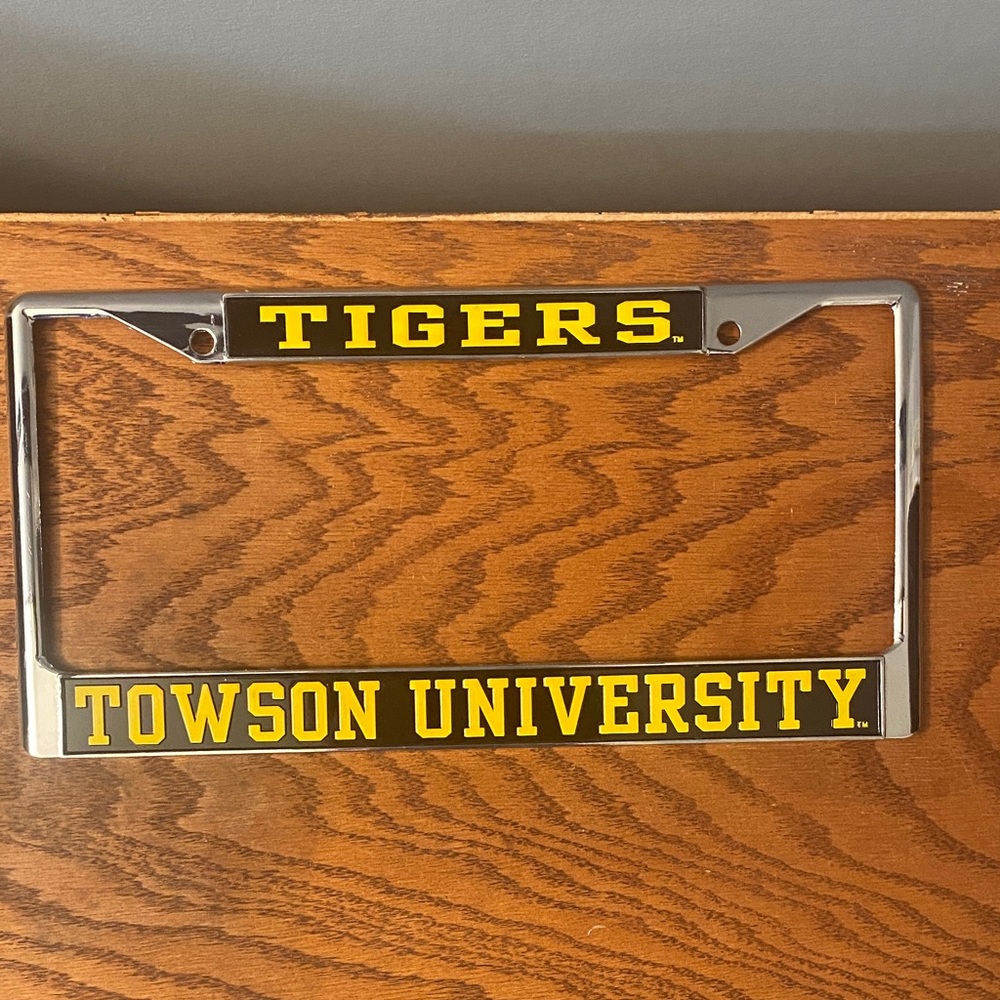 NWT Towson University Tigers License Plate Frame - Yellow and Black brand new